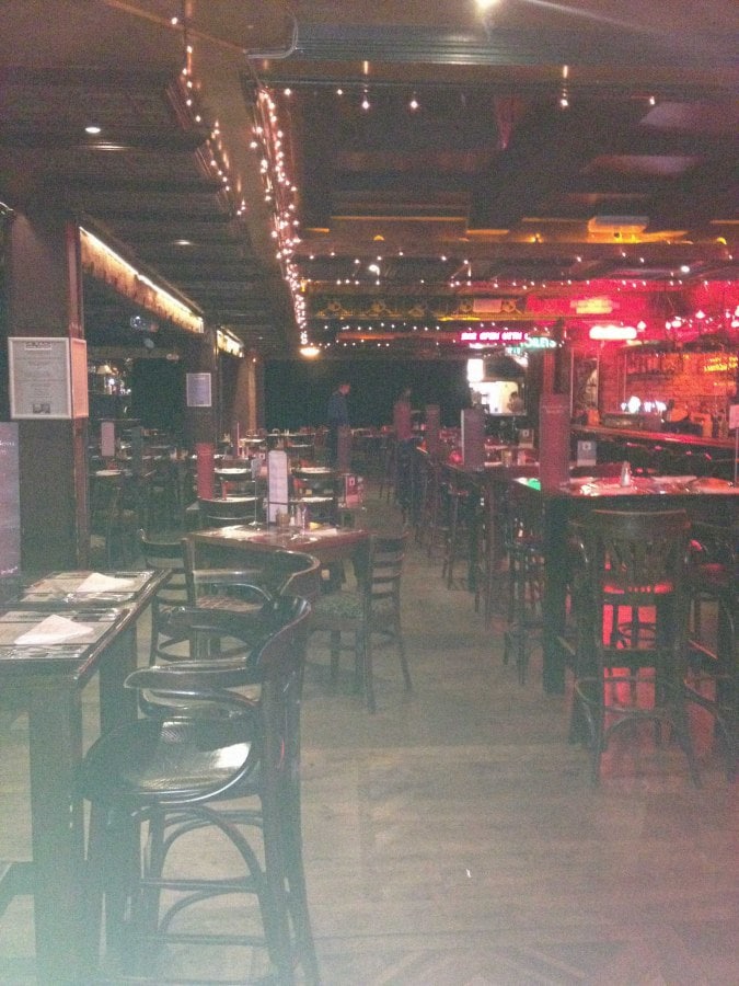 Arlington Bar and Restaurant