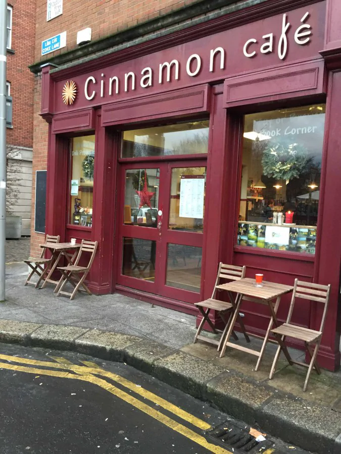 Cinnamon Cafe